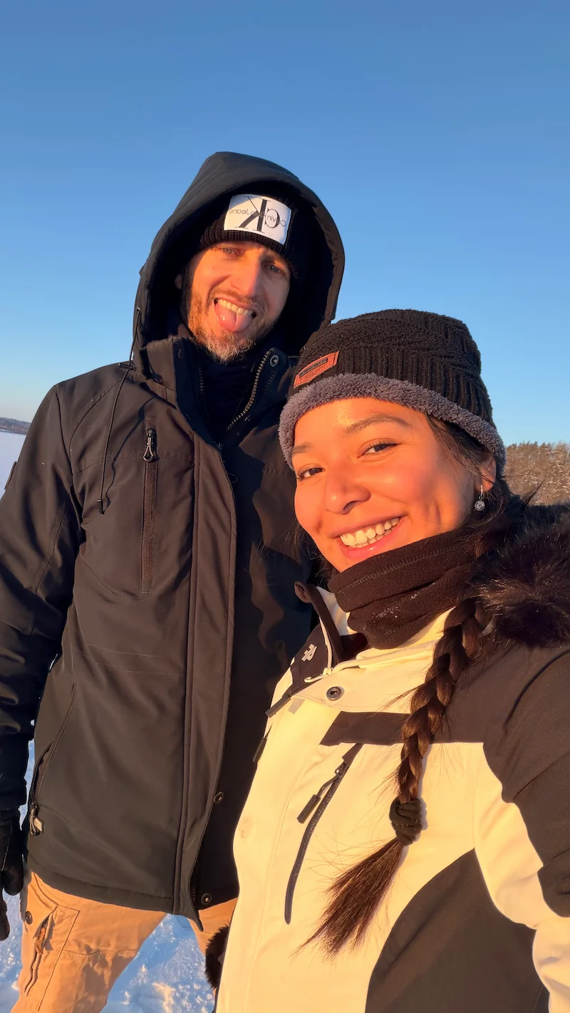 Ori y Mindaugas en viaje