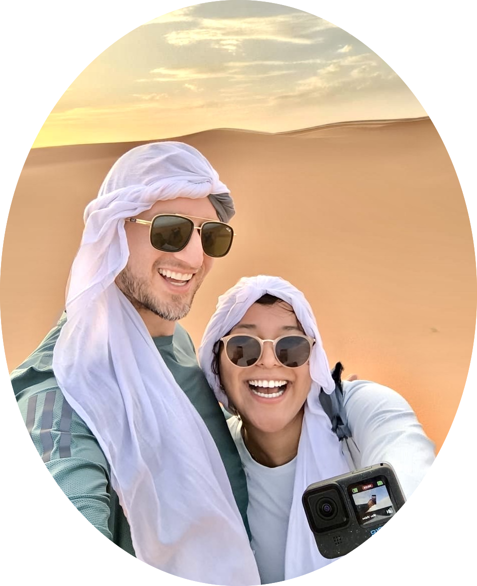 Oriana y su marido viajando en pareja